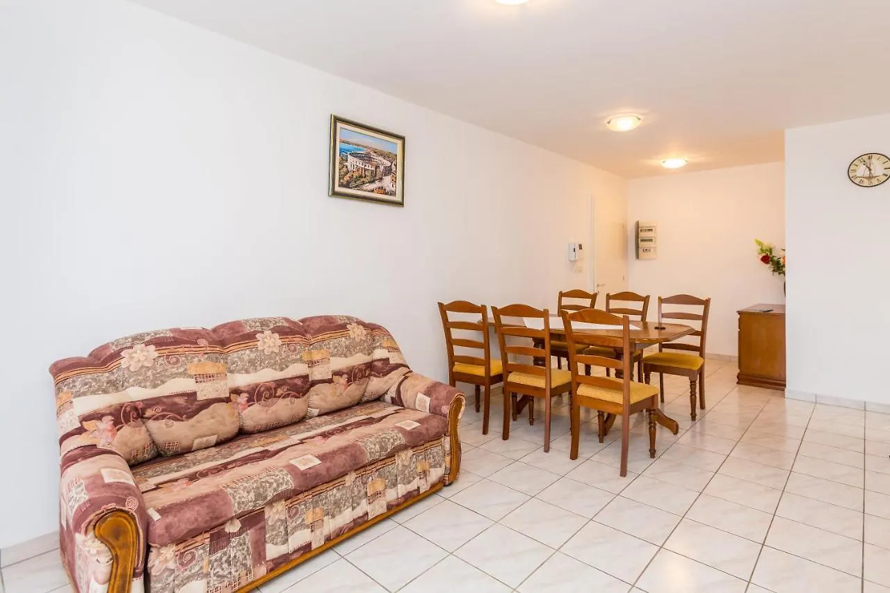 Milena Apartment Medulin
