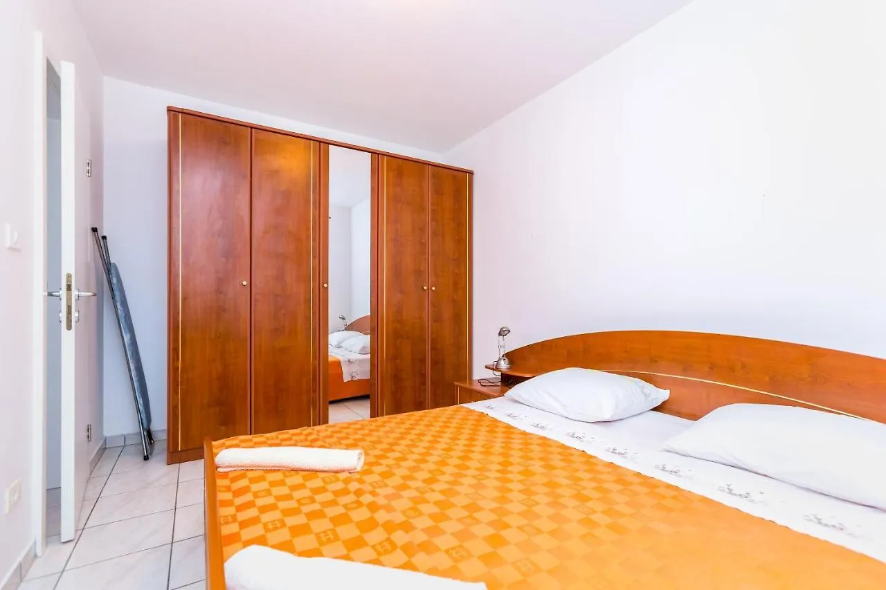 Milena Apartment Medulin 0*,